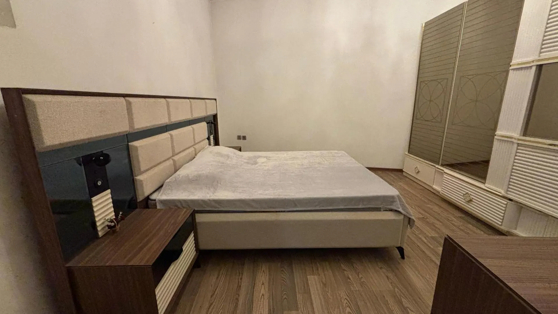 Azneft Luxury Stay Baku Apartment