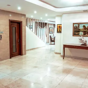 4* Otel Atropat Old